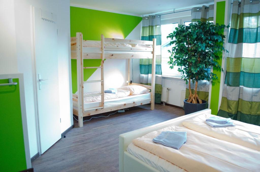 Hostel Nanina Грёбенцелль Номер фото